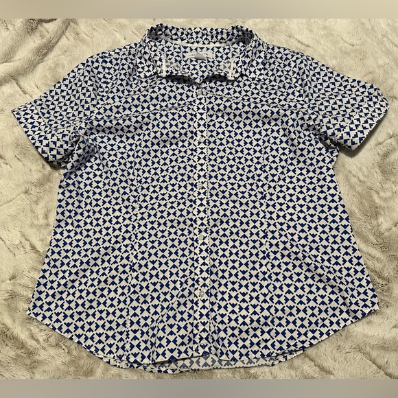 Liz Claiborne Tops - Liz Claiborne Navy and White Geometric Blouse